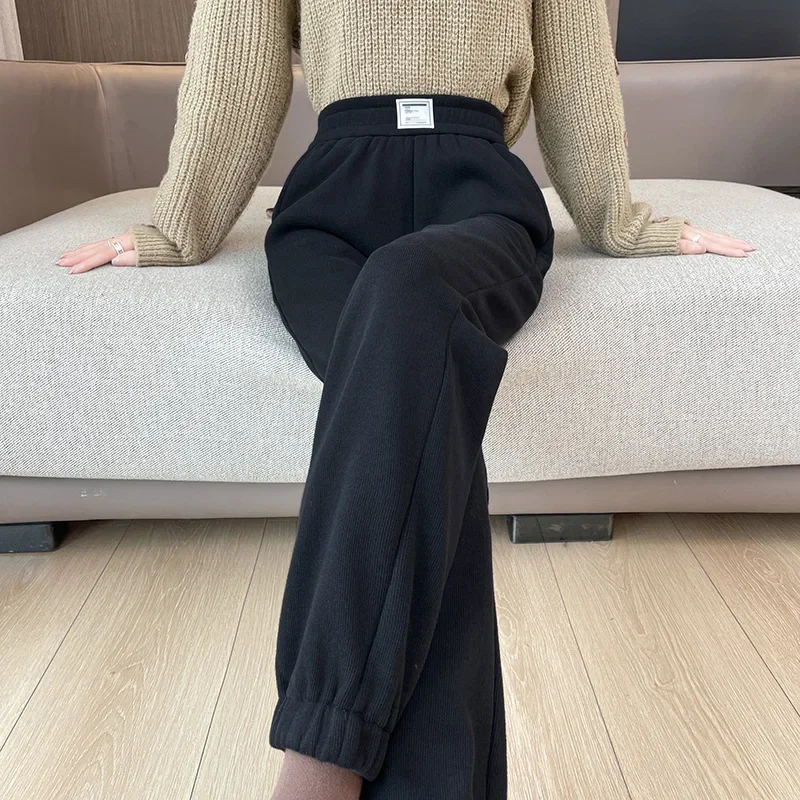Zimowe, ocieplane, grube spodn – Corduroy Pant Warm recenzja i cena